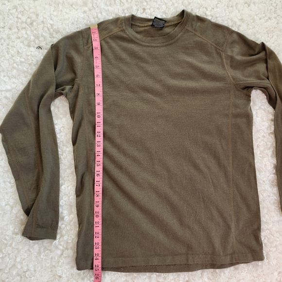 Kuhl Skar Long Sleeve Crew Tee Sz Small Rustic Relaxed Fit 100%Merino Gorpcore - Picture 11 of 11